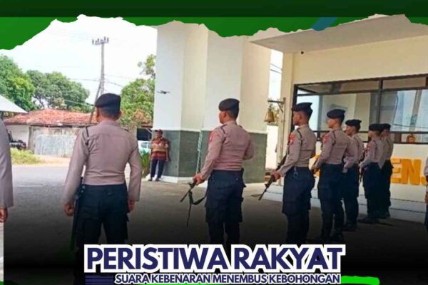 Kesiapsiagaan Aparat Ditingkatkan Lewat Simulasi Sistem Pengamanan Markas di Pamekasan